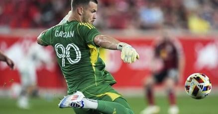 Goalkeeper Luka Gavran signs contract extension with Toronto FC with option for 2028