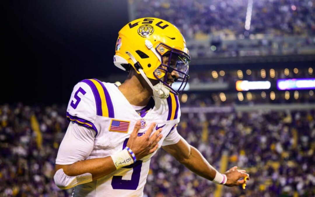 Jayden Daniels: College football career, stats, highlights, records