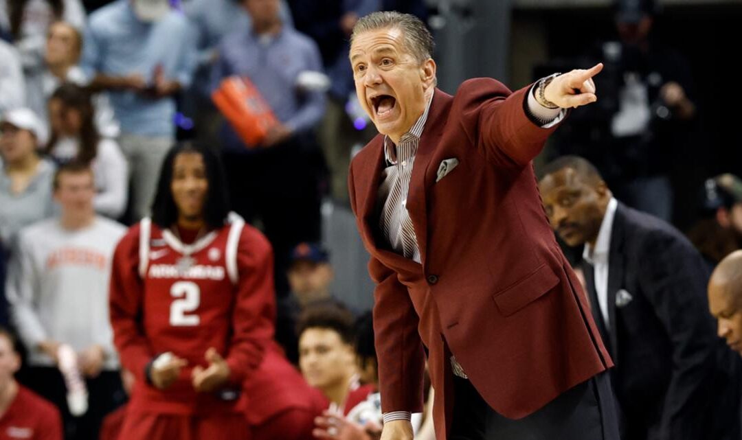 Arkansas looks for revenge against #15 Missouri at Bud Walton Arena