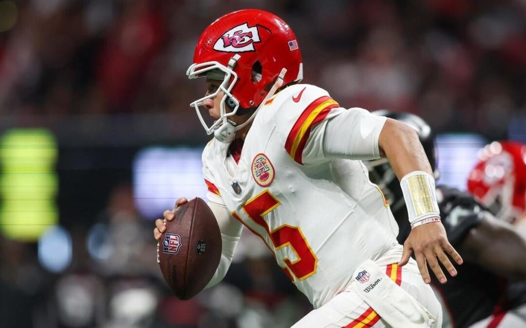 Self-learning AI gives NFL spread, over-under and money-line picks for Chiefs vs. Eagles in Super Bowl 59