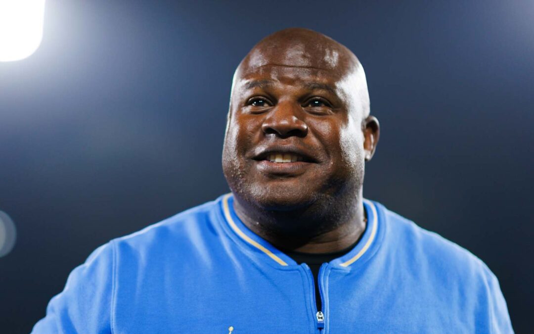 NFL News: Eric Bieniemy Reportedly Hired as Bears RBs Coach on Ben Johnson’s Staff