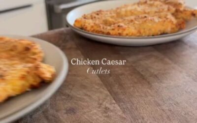 Crispy chicken caesar cutlets✨ by @maxiskitchen For the Dressing:▪️1 Egg Yolk▪️1 Tbsp + 1 tsp Fresh Lemon Juice▪️1 tsp D…