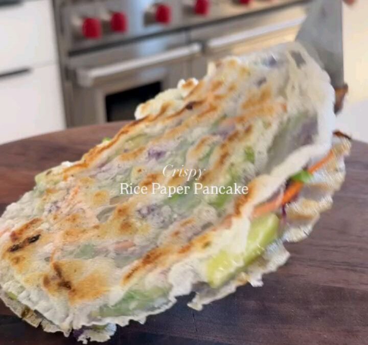 Crispy rice paper pancake✨ by @maxiskitchen Nuoc Cham Sauce:▪️1/4 Cup Warm Water▪️2 Tbsp Fish Sauce▪️1 Tbsp Sugar▪️1 Tbs…