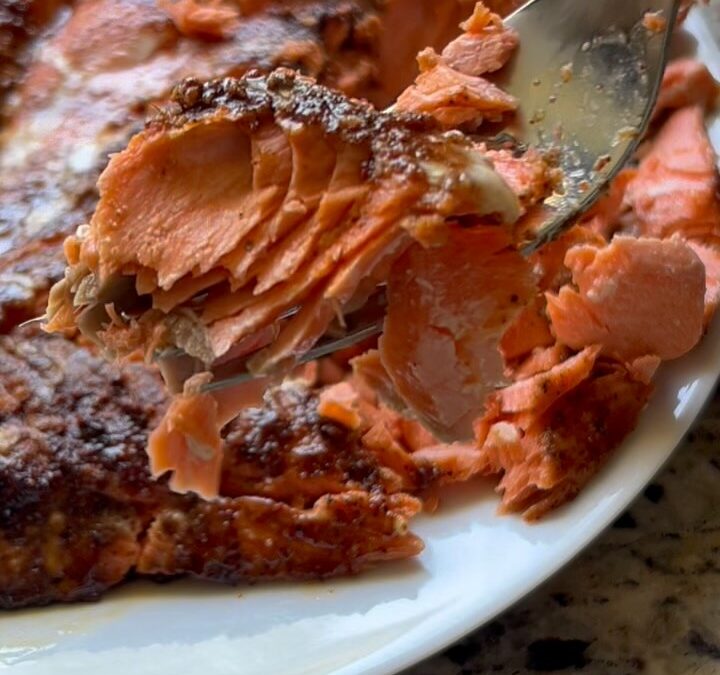 Follow @sometimes_healthy_jrae for more easy healthy recipes. Salmon: Generously season with – Cayenne pepper Salt and p…