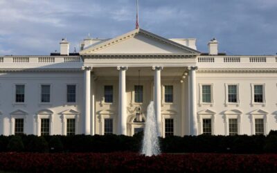 ‘Unprofessional!’ Over 100 national security staffers given minutes to clear out